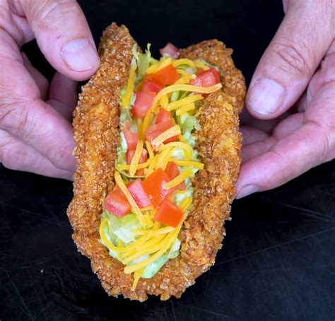 naked chicken chalupa 2023|Taco Bell’s Naked Chicken Chalupa Is Back on the Menu Right Now